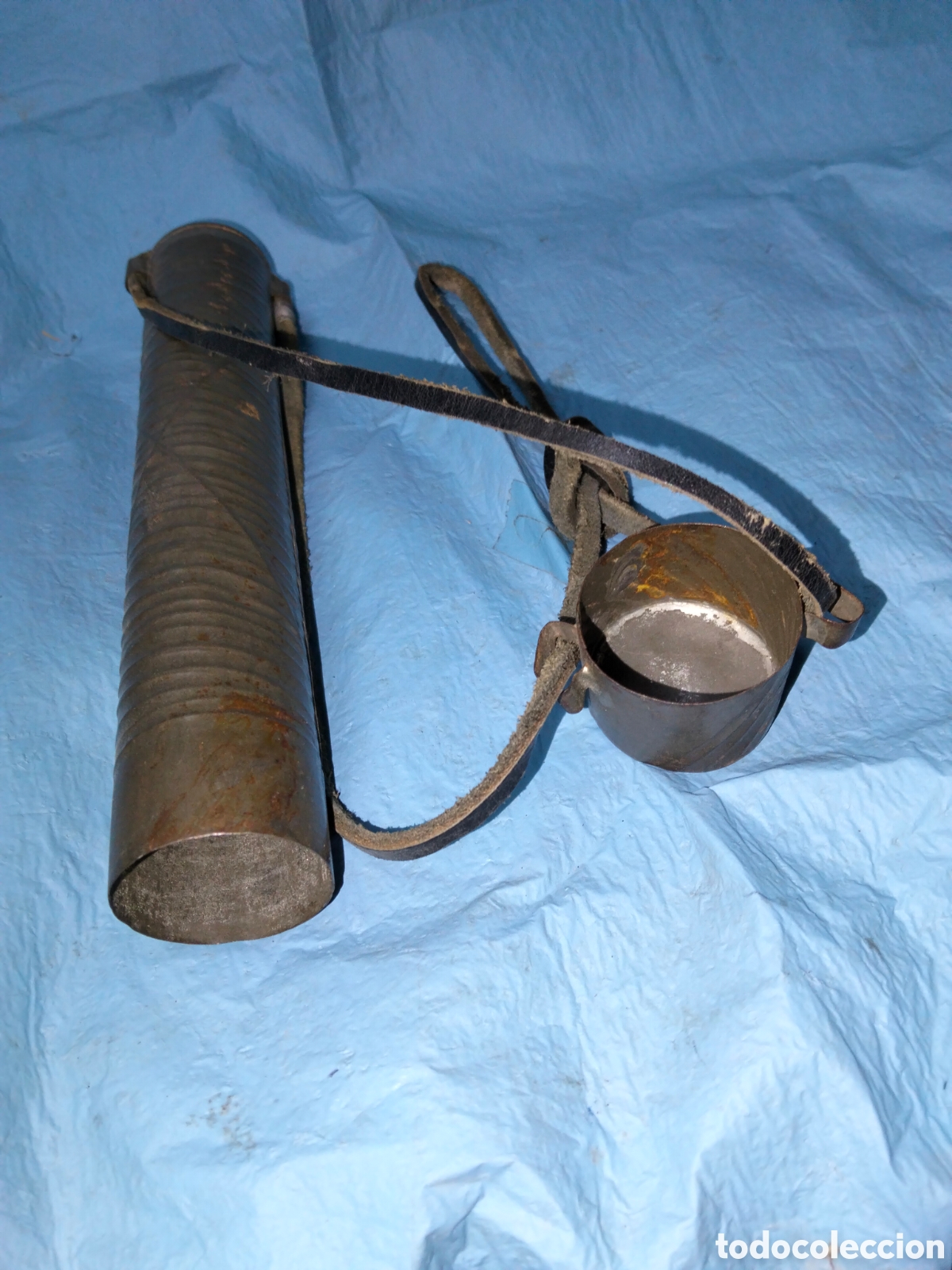 Antig&uuml;edades: ANTIGUO TUBO PARA CARTAS O PLANOS