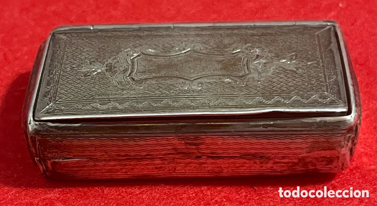 Antig&uuml;edades: Hermosa caja de rap&eacute; antigua en plata de ley contrastada. Siglo XIX.
