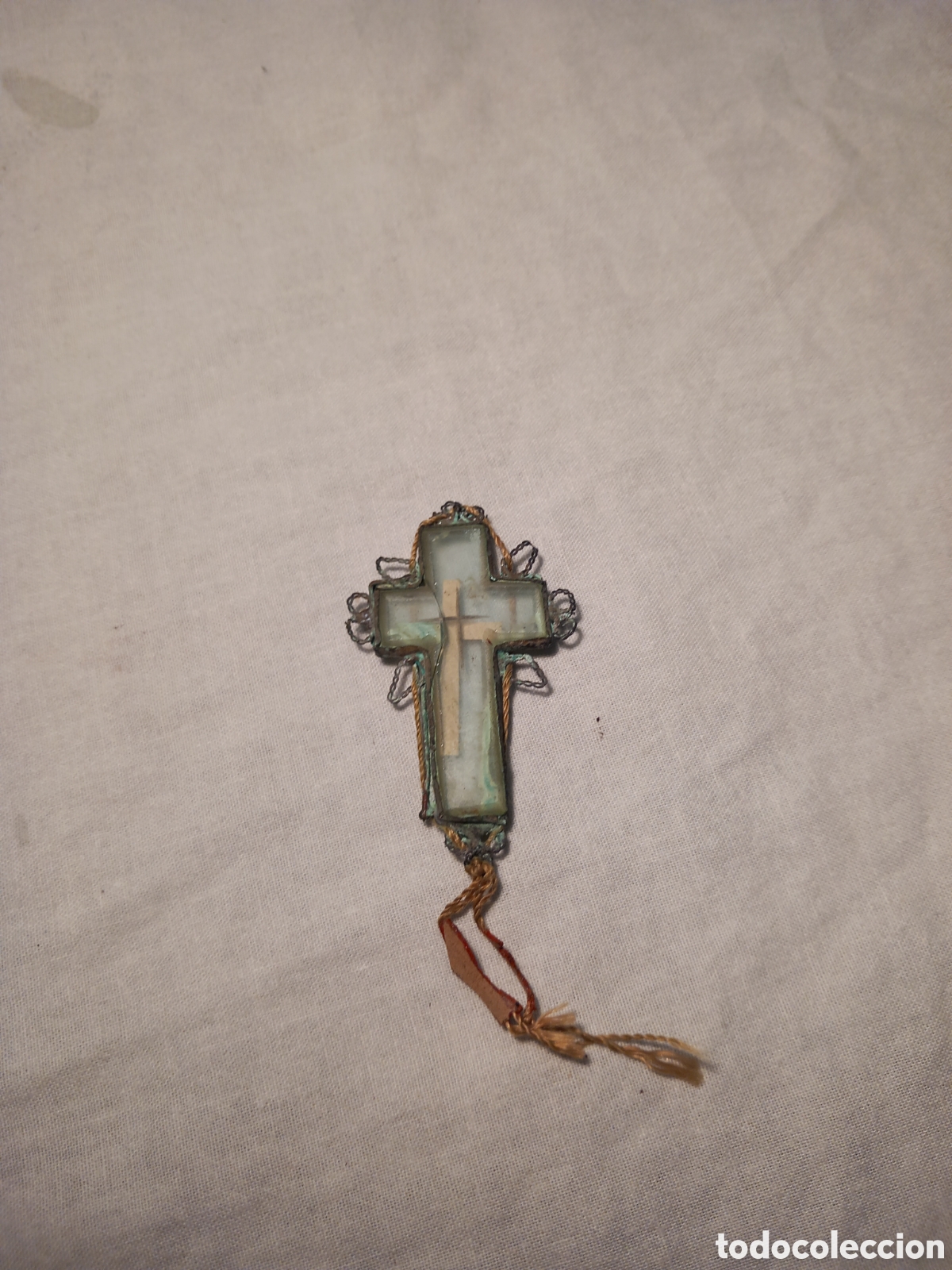 Antig&uuml;edades: magn&iacute;fico relicario lignum crucis en cristal de roca y filigrana, leer descripci&oacute;n