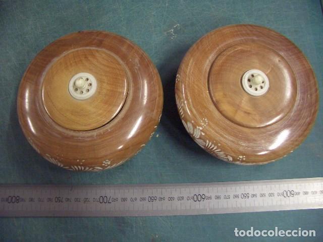 Antig&uuml;edades: Pareja de alhajeros, bomboneras o azucareros antiguos con tapa de madera maciza torneada