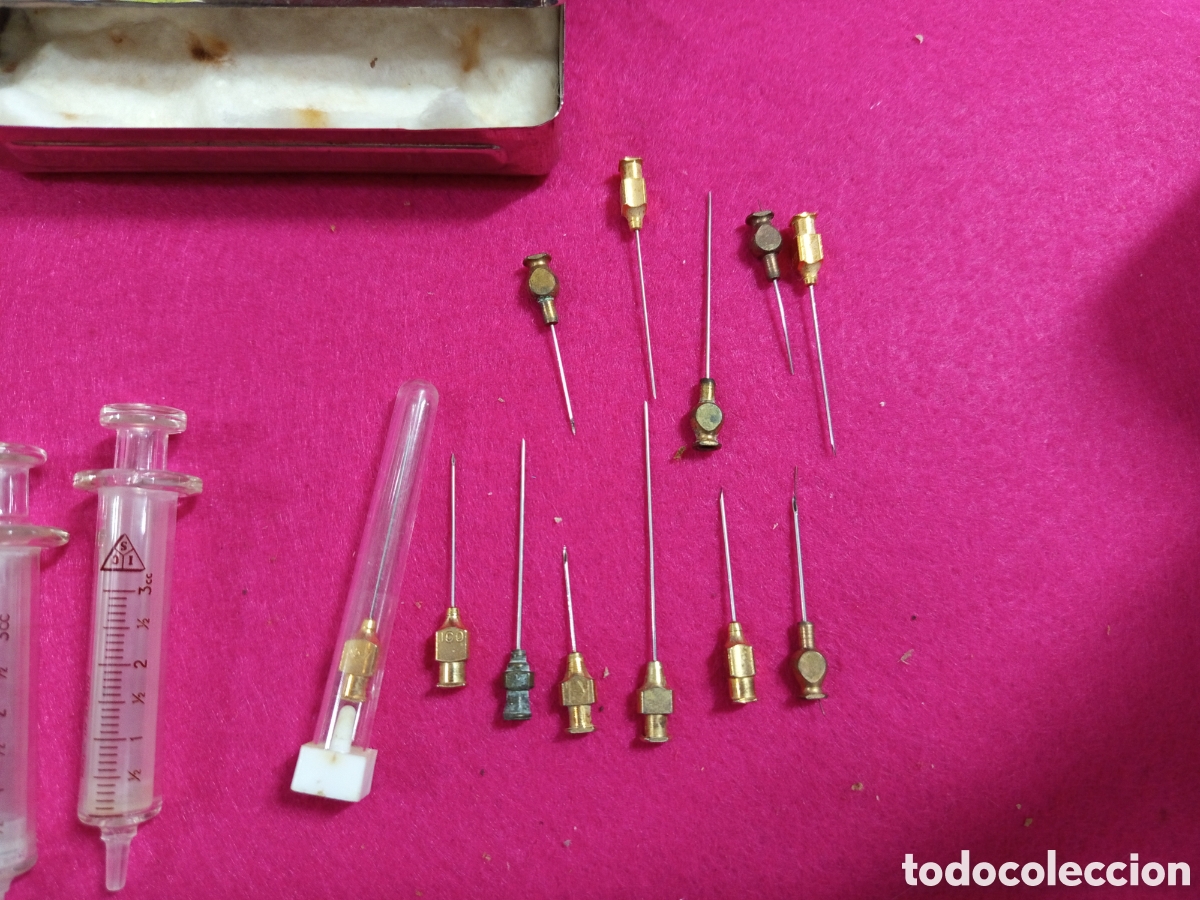 Antig&uuml;edades: Conjunto de agujas antiguas de cristal - Foto 7
