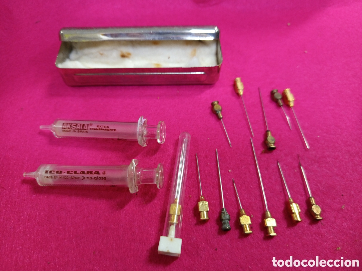 Antig&uuml;edades: Conjunto de agujas antiguas de cristal