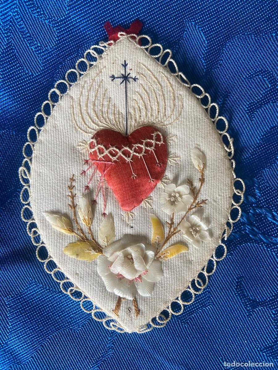 Antig&uuml;edades: ESCAPULARIO ANTIGUO DEL CORAZ&Oacute;N DE JES&Uacute;S