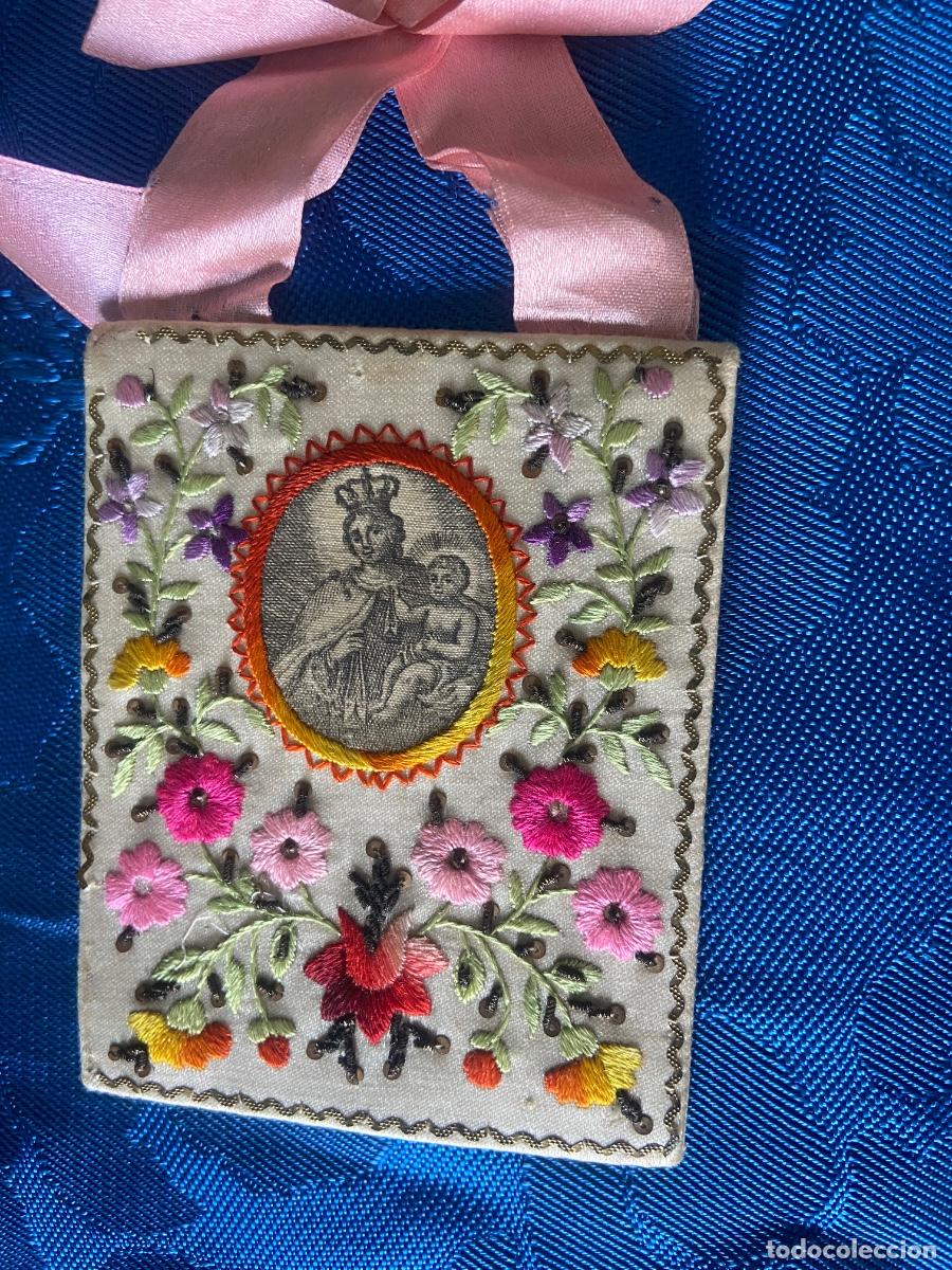 Antig&uuml;edades: ESCAPULARIO ANTIGUO BORDADO A MANO