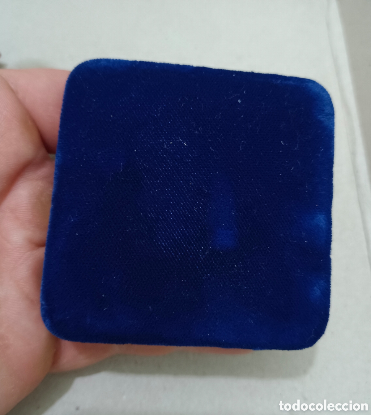 Antig&uuml;edades: Caja , estuche vacio para guardar moneda , dolar ... - Foto 2