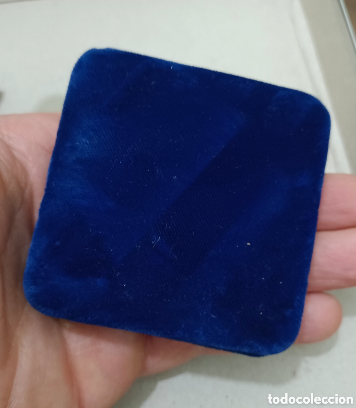 Antig&uuml;edades: Caja , estuche vacio para guardar moneda , dolar ... - Foto 3