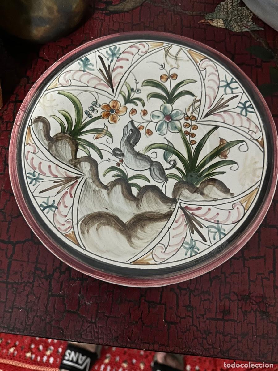 Antig&uuml;edades: Plato portugu&eacute;s Vintage pintado a mano