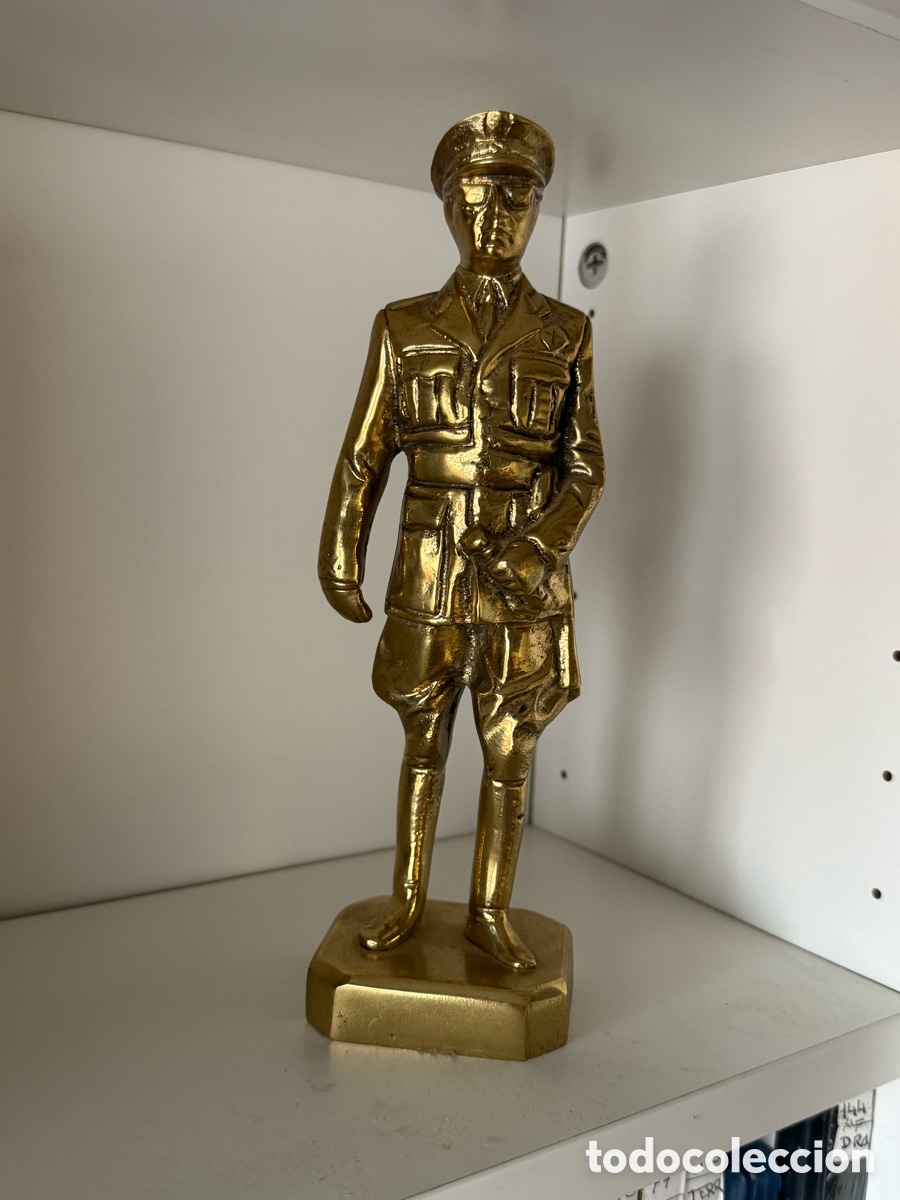Antig&uuml;edades: GENERAL FRANCO. ESTATUA BRONCE. 21cm