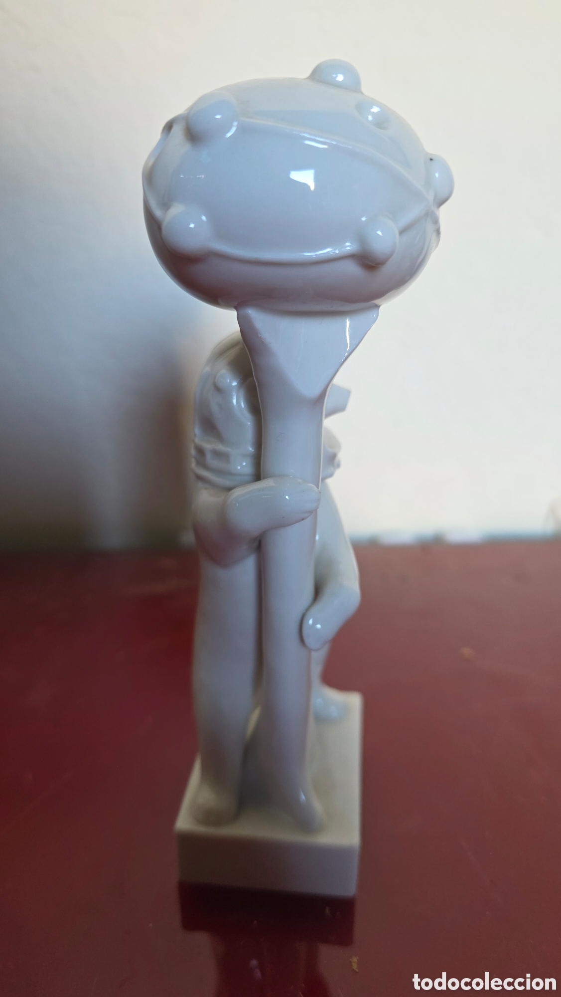 Antig&uuml;edades: Figura porcelana algora - Foto 3