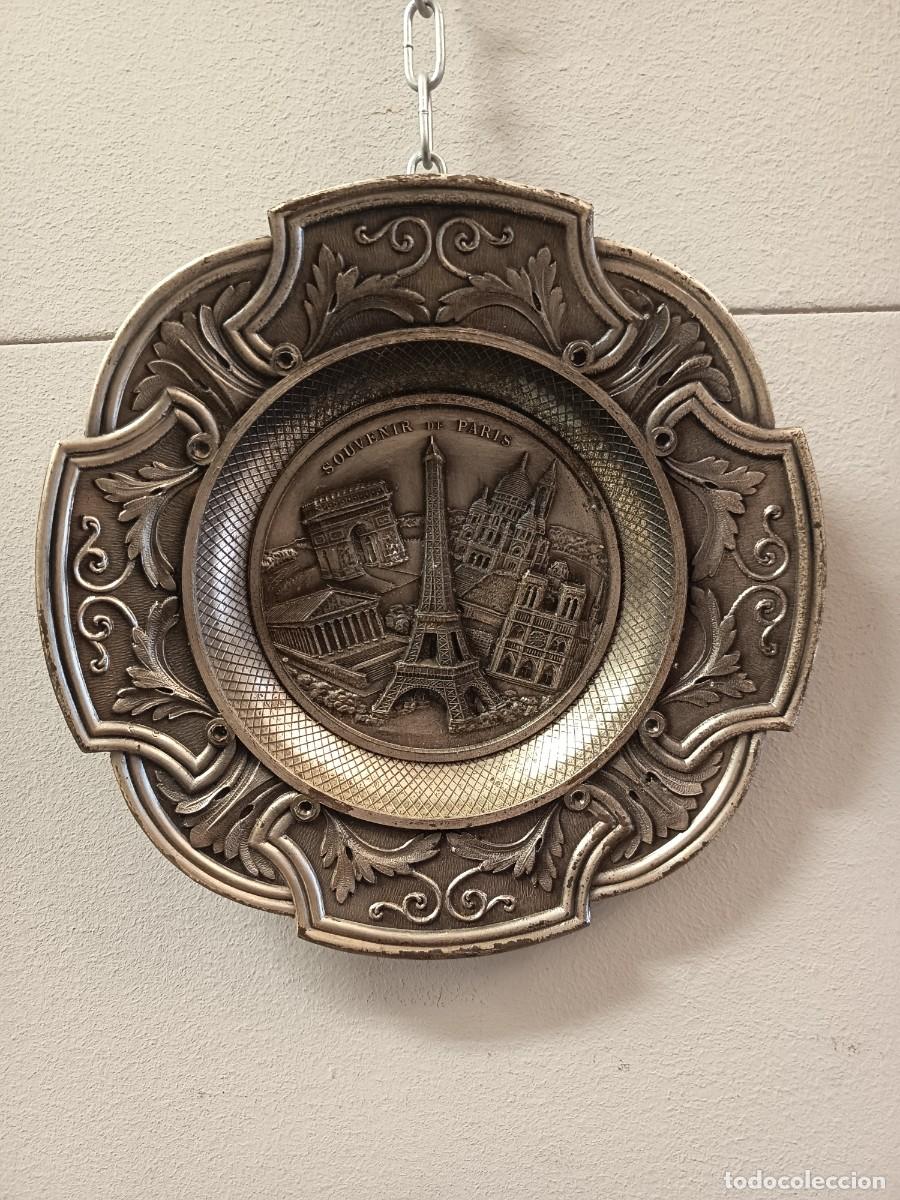 Antig&uuml;edades: Plato antiguo Souvenir Par&iacute;s