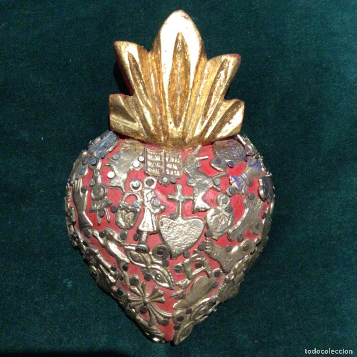 Antig&uuml;edades: Coraz&oacute;n mejicano con Milagritos