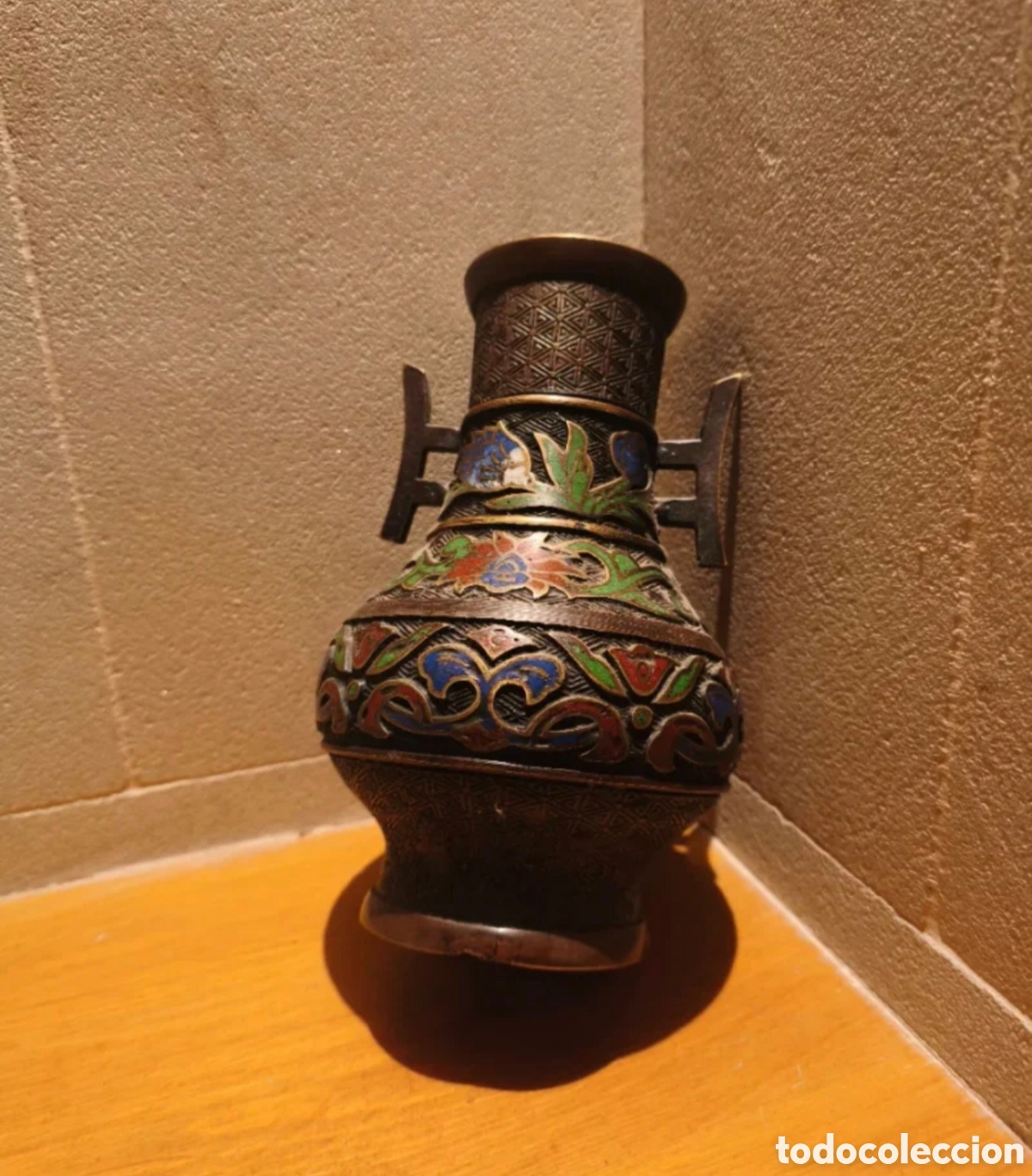 Antig&uuml;edades: Jarr&oacute;n antiguo champleve - Foto 1