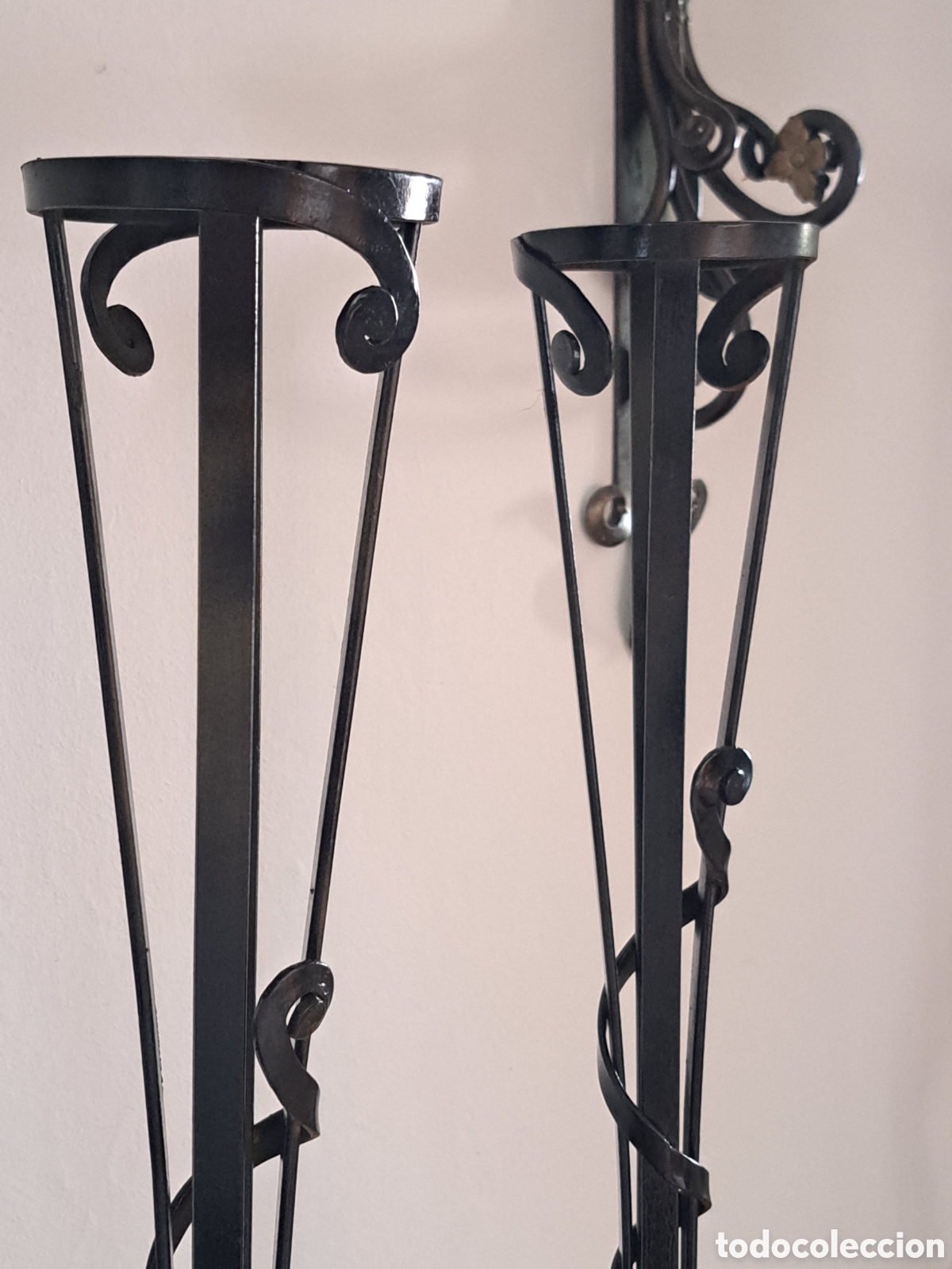 Antig&uuml;edades: Candelabros o pedestales - Foto 3