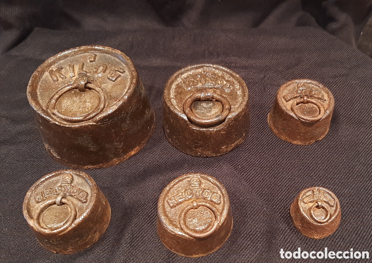 Antig&uuml;edades: Magn&iacute;fico juego de pesas antiguas.