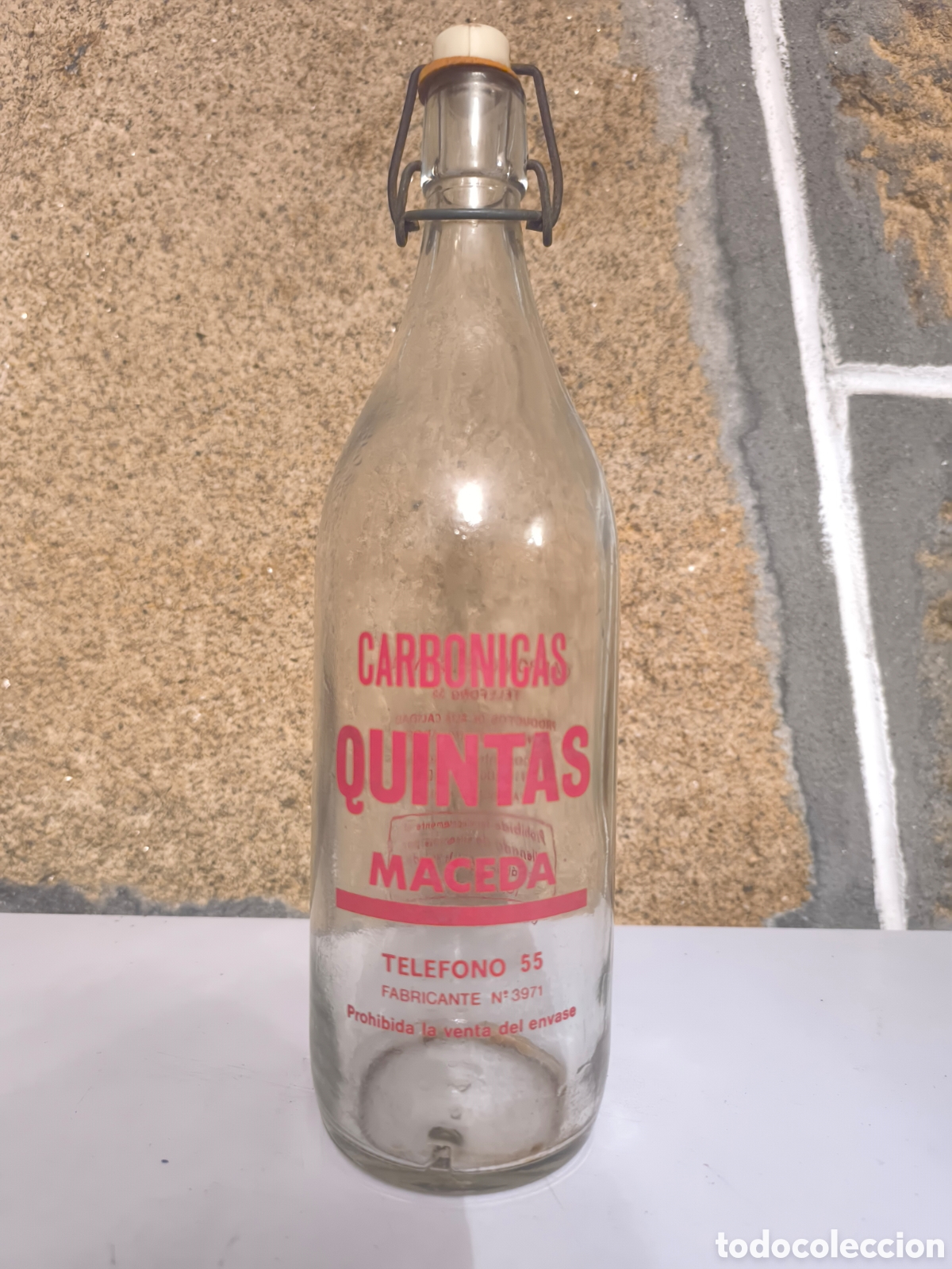 Antig&uuml;edades: Botella antigua de gaseosa