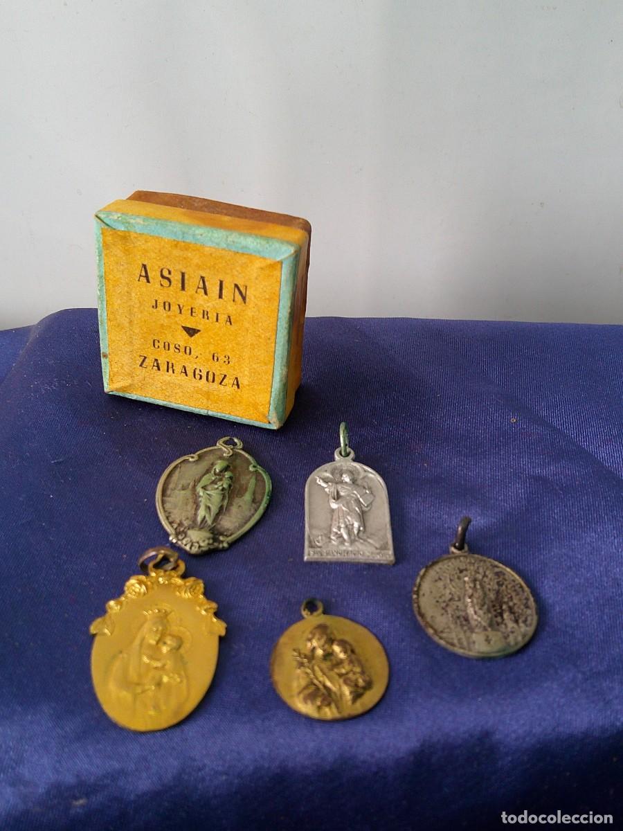 Antig&uuml;edades: Lote: Medallas Religiosas. Jesus, La Virgen, San Pancracio. De ORO, PLATA, Aluminio. ORIGINALES.!C-6