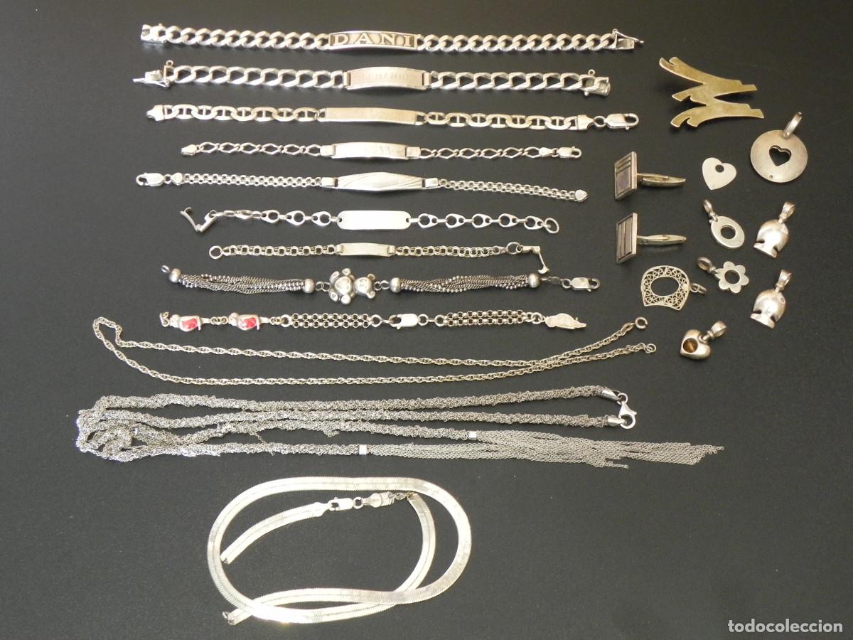 Antig&uuml;edades: ** LOTE DE PLATA ANTIGUA CONTRASTADA AL PESO ESCLAVAS CADENAS COLGANTES GEMELOS **