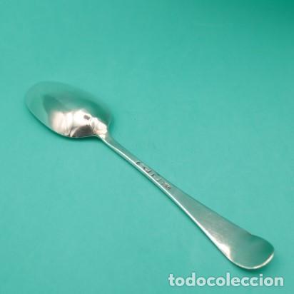 Antig&uuml;edades: Cuchara georgiana de plata esterlina &ndash; Londres 1766 &ndash; Benjamin Cartwright II