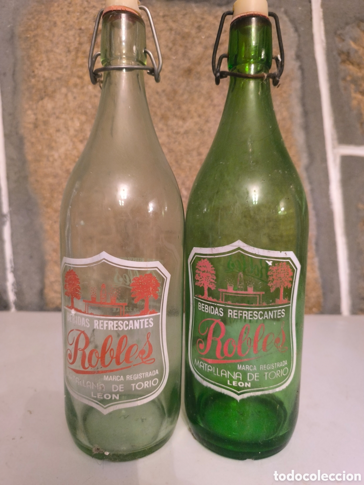 Antig&uuml;edades: Botellas antiguas de gaseosa