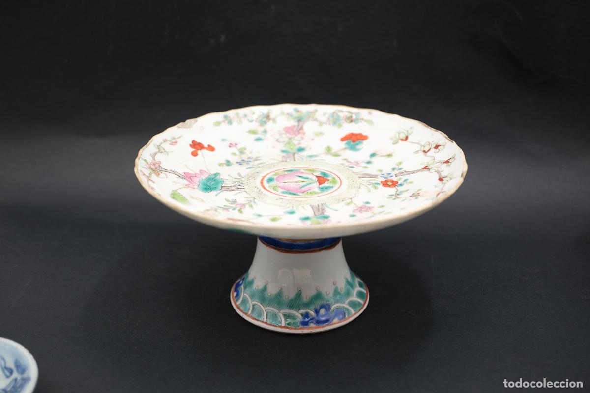 Antig&uuml;edades: Antigua Tazza de porcelana china Famille Rose &ndash; China, XIX