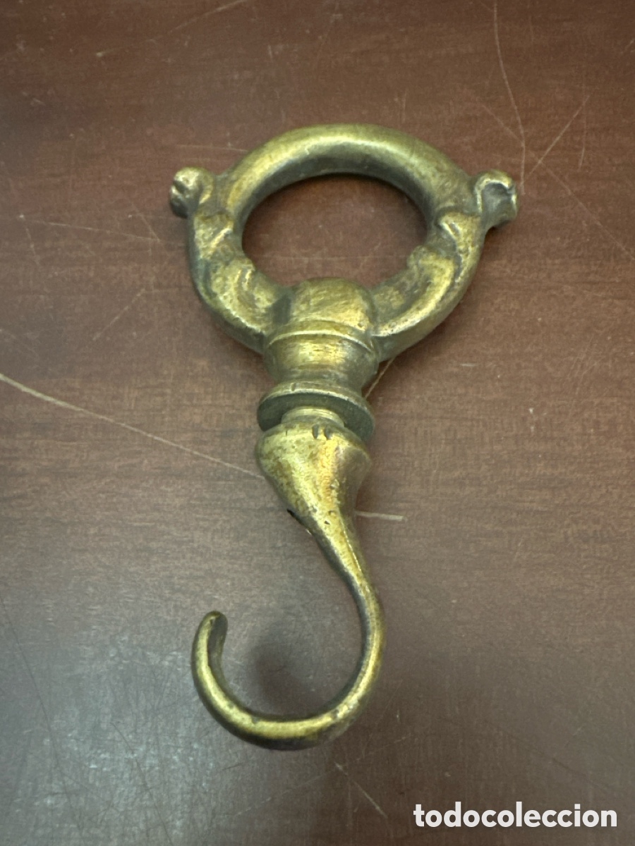 Antig&uuml;edades: PRECIOSO GANCHO O FLORON ANTIGUO PARA L&Aacute;MPARA DE BRONCE