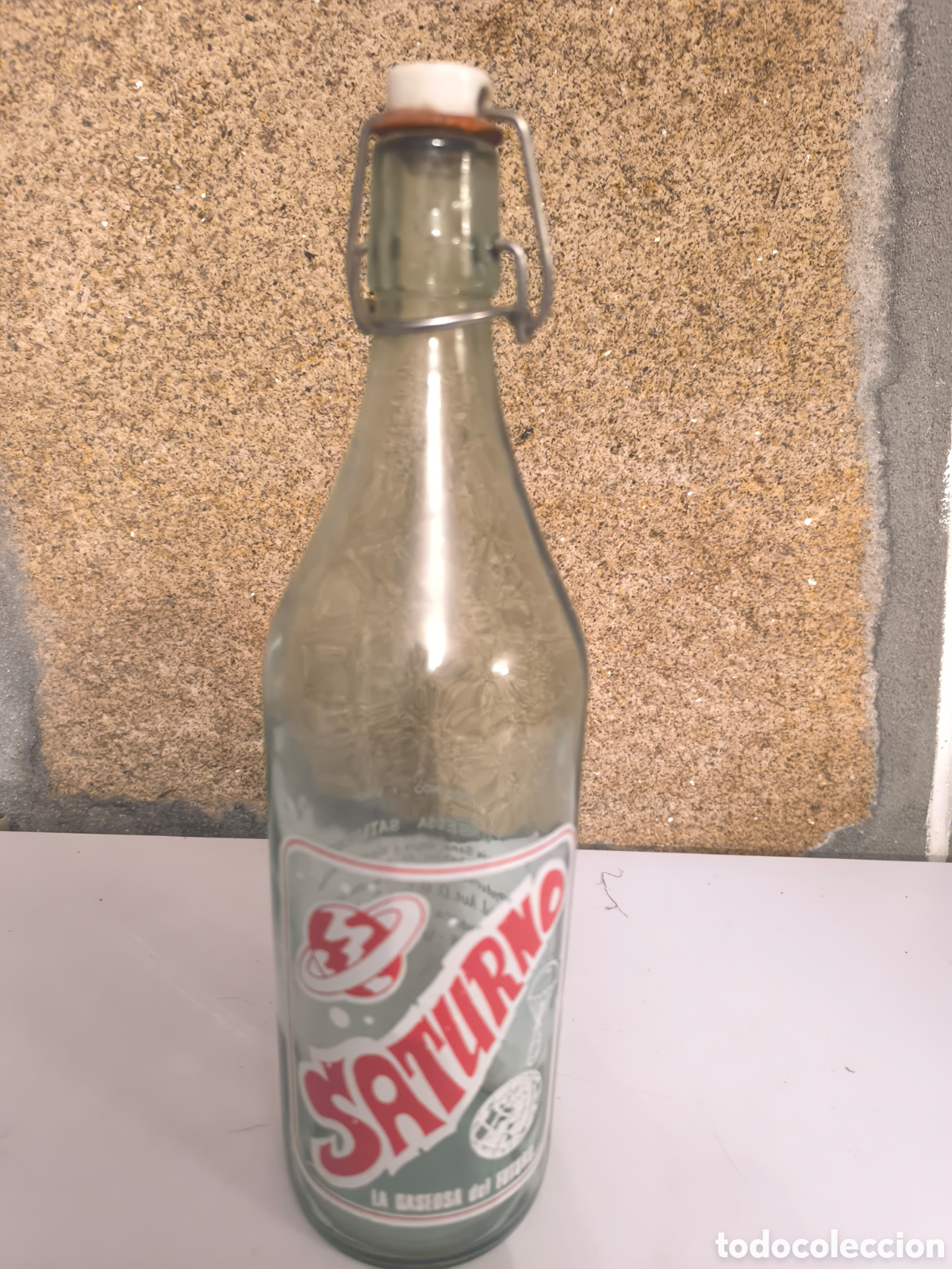 Antig&uuml;edades: Botella antigua de gaseosa