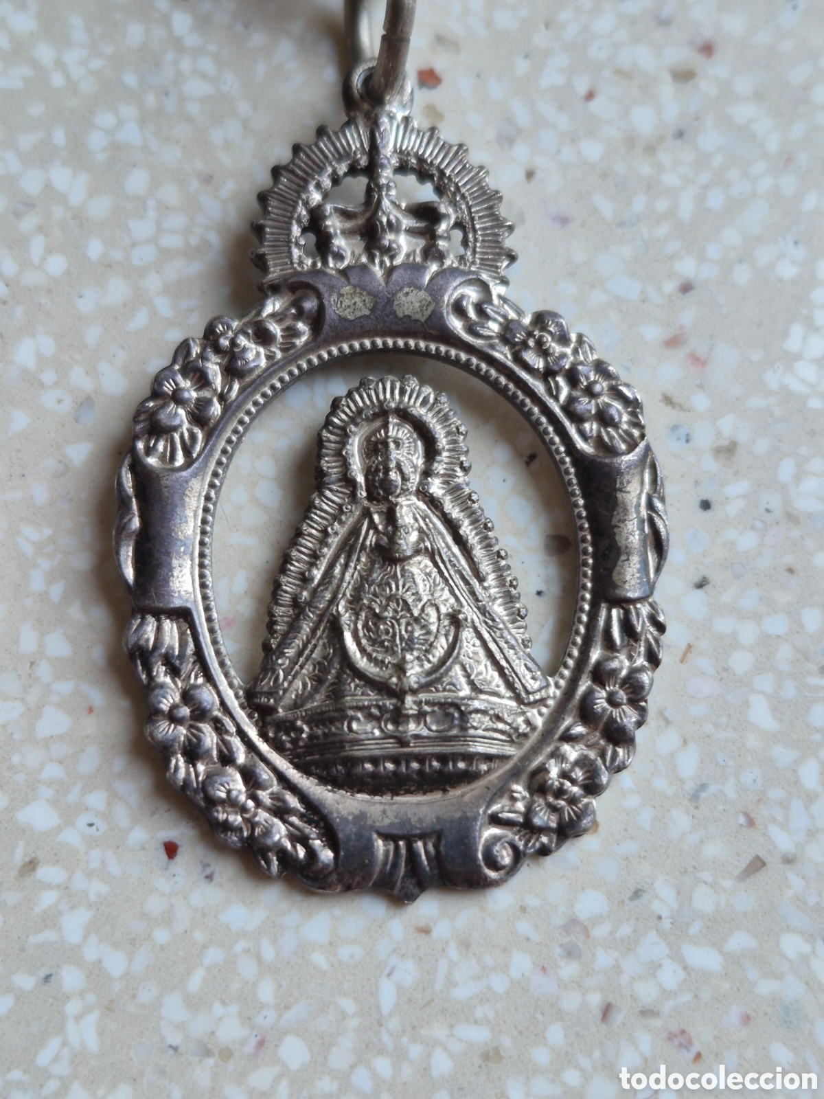 Antig&uuml;edades: Medalla 1990 VII Centenario Aparici&oacute;n Virgen de Gracia Patrona de CARMONA - ALPACA - EXCELENTE