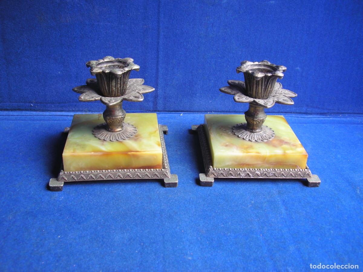 Antig&uuml;edades: PAREJA CANDELABROS BRONCE Y MARMOL