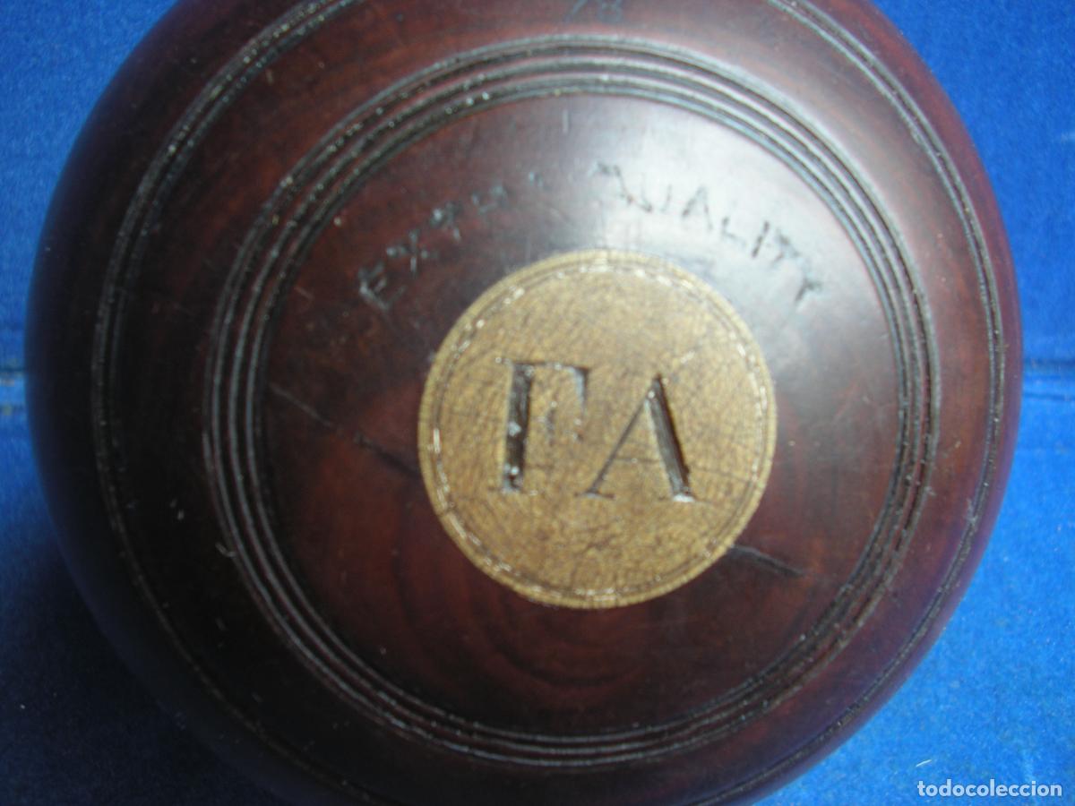 Antig&uuml;edades: BOLA MADERA JUEGO DE BOLOS O PETANCA