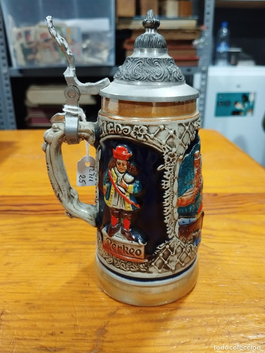 Antig&uuml;edades: JARRA DE CERVEZA EN CER&Aacute;MICA CON TAPA MET&Aacute;LICA MADE IN GERMANY.