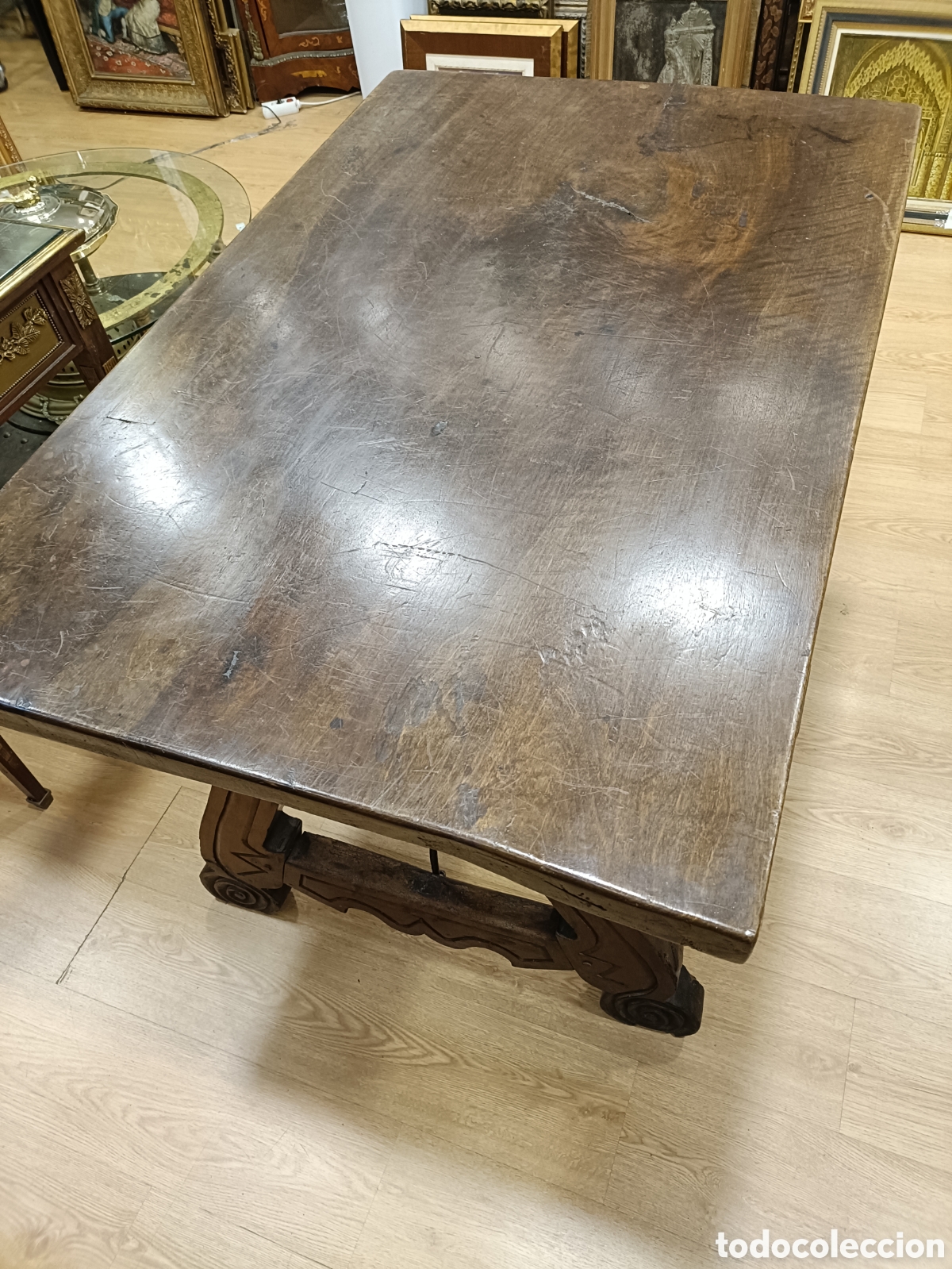 Antig&uuml;edades: Mesa de nogal siglo XVII - Foto 12