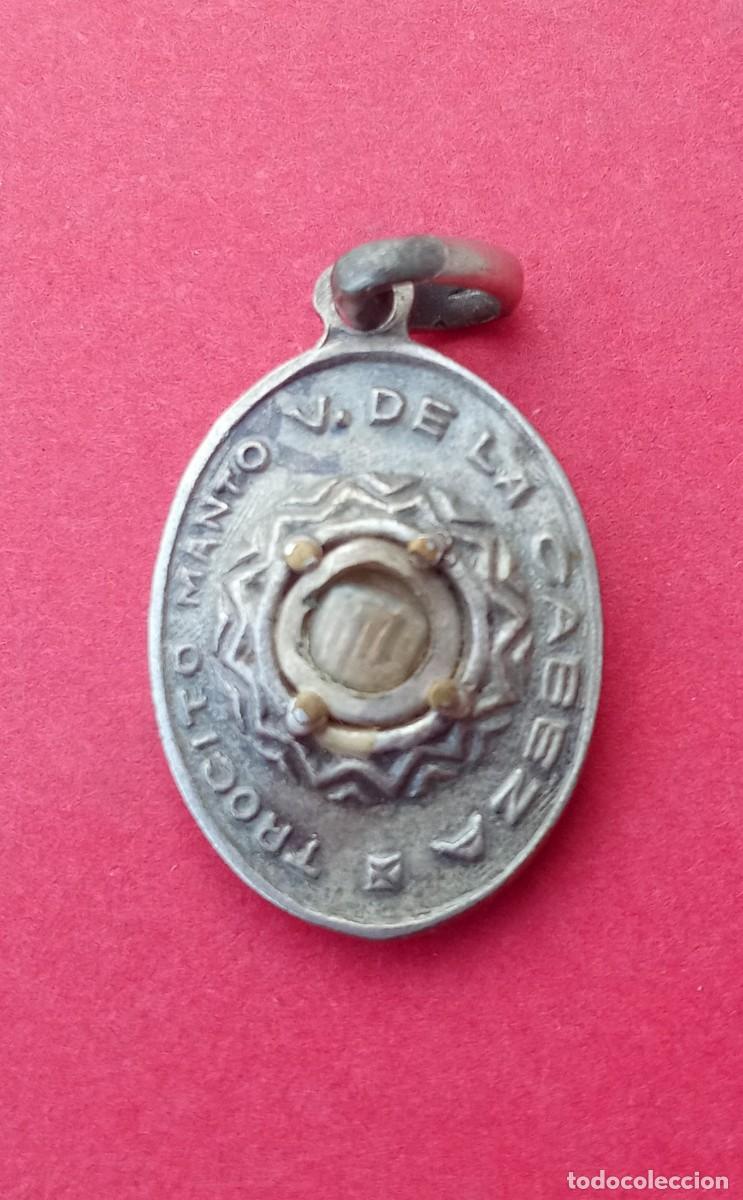Antig&uuml;edades: Medalla Relicario Antiguo Virgen de la Cabeza. And&uacute;jar. Ja&eacute;n. Muy Rara.