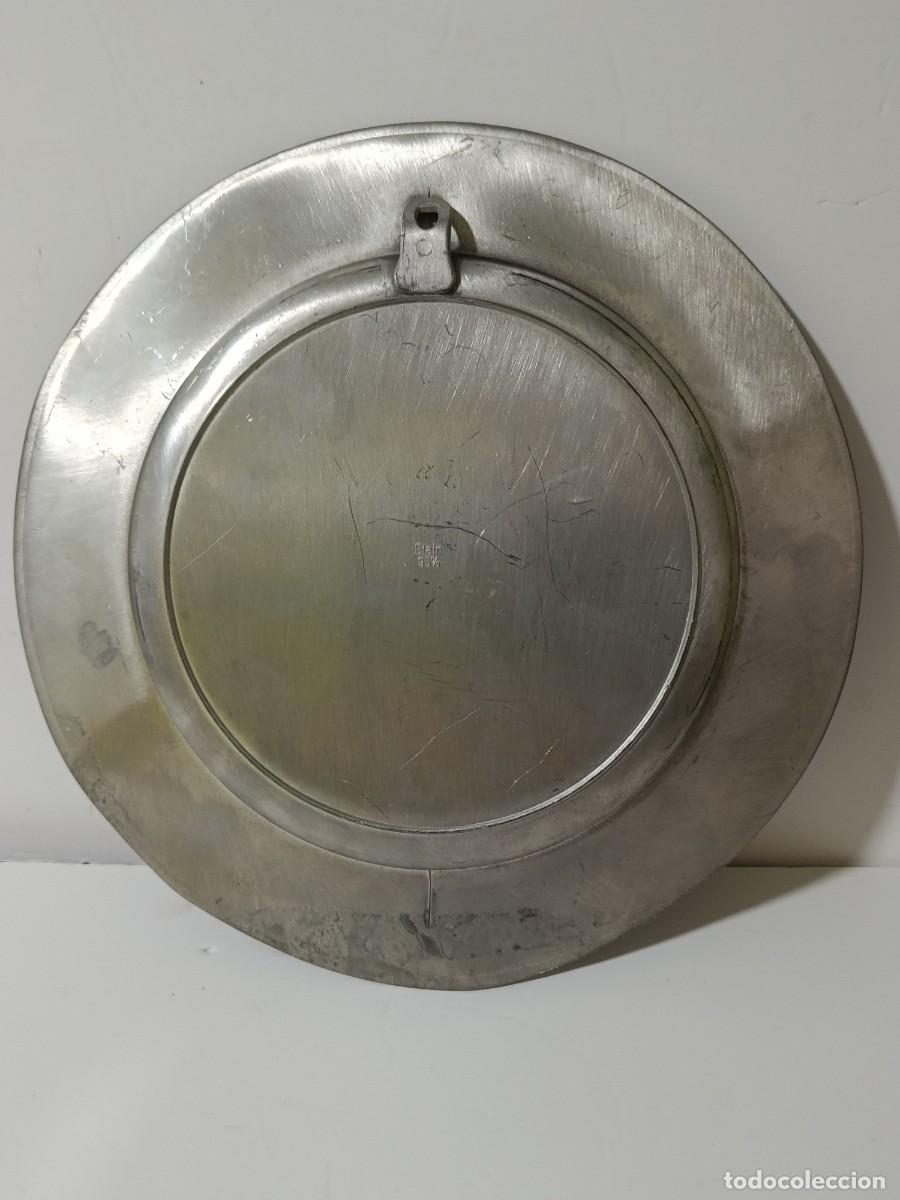 Antig&uuml;edades: PLATO ANTIGUO DE METAL PLATEADO. - Foto 2