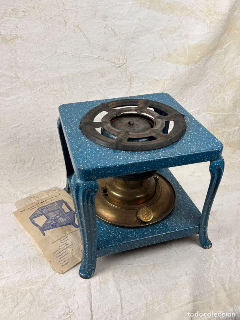 Antig&uuml;edades: Hornillo de petr&oacute;leo antiguo
