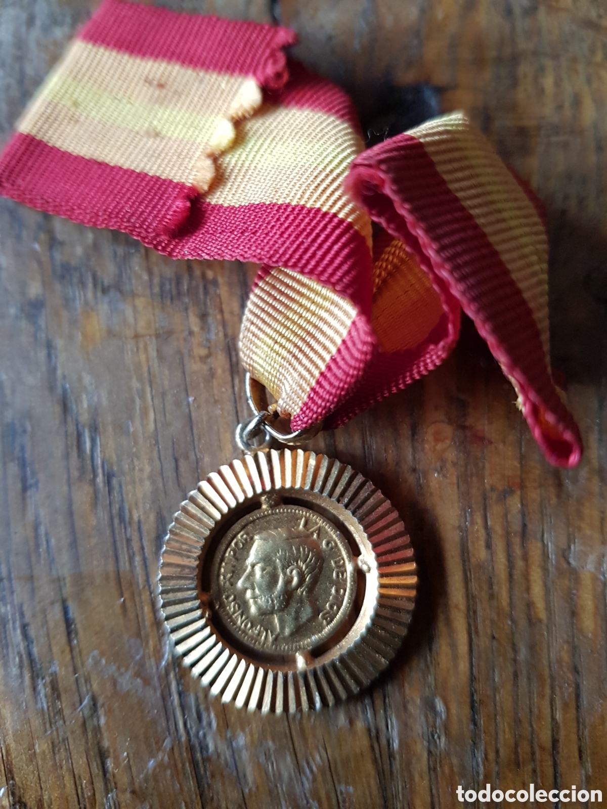 Antig&uuml;edades: ANTIGUA MEDALLA DE ALFONSO XIII