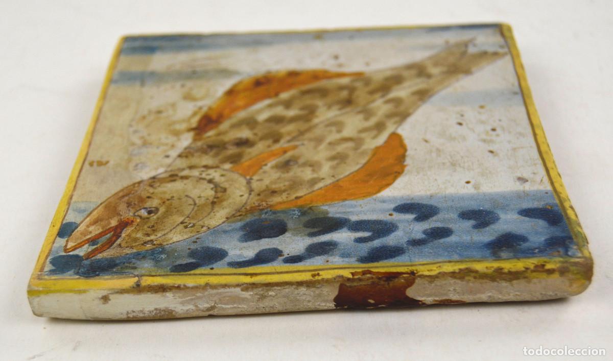 Antig&uuml;edades: AZULEJO CATAL&Aacute;N, PEZ. s. XVIII - Foto 2