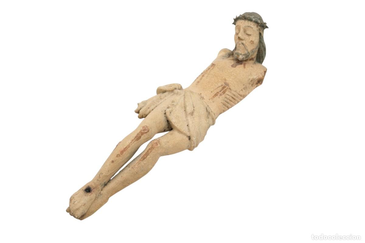 Antig&uuml;edades: Antiguo Cristo Crucificado en Madera Policromada &ndash; Siglos XVIII-XIX