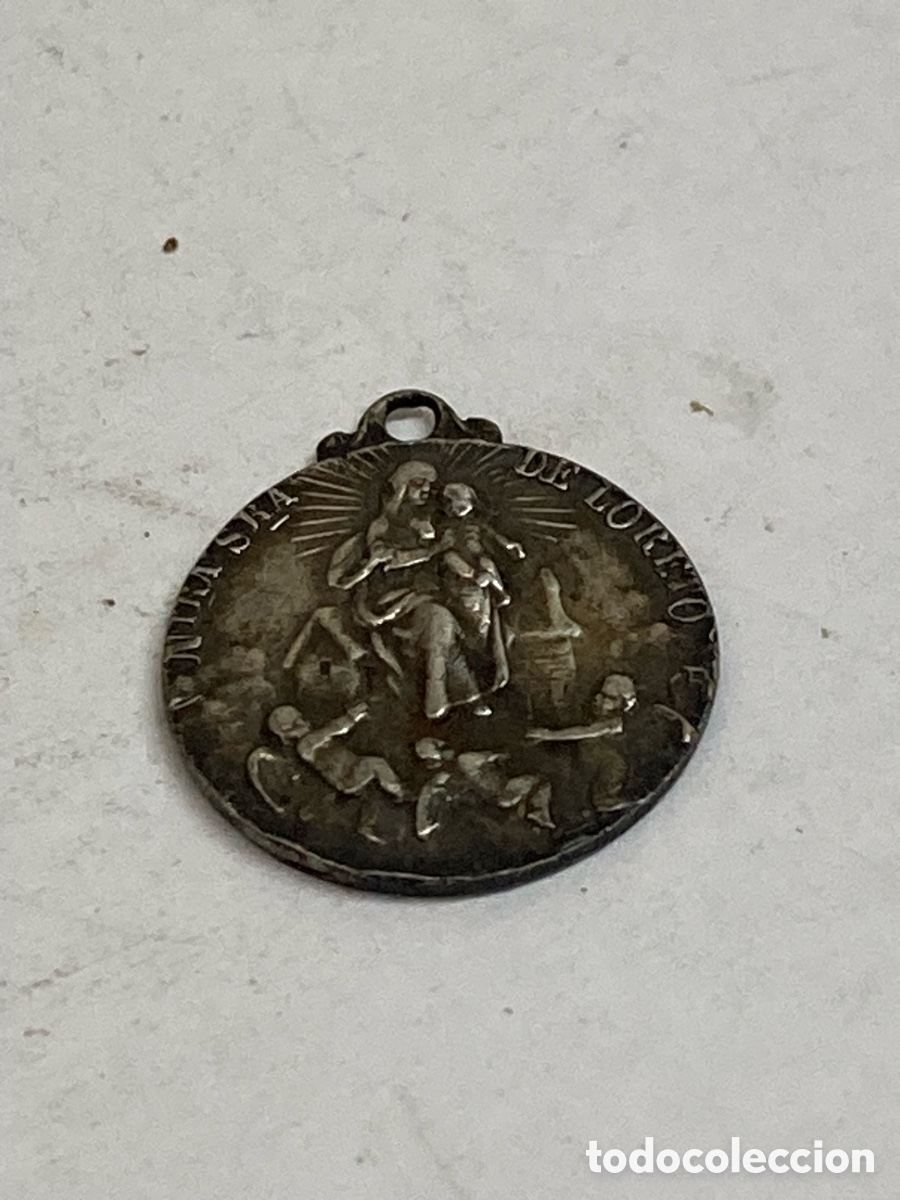 Antig&uuml;edades: Medalla de plata C653 - Foto 1
