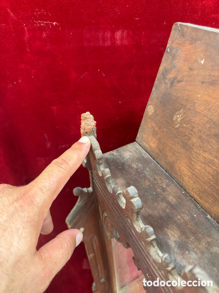 Antig&uuml;edades: Antigua capilla de madera estilo Gotico! - Foto 3