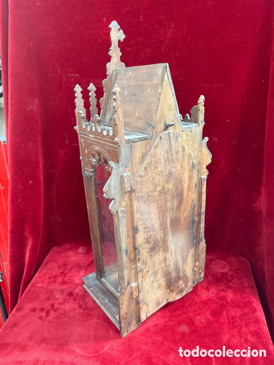 Antig&uuml;edades: Antigua capilla de madera estilo Gotico! - Foto 11