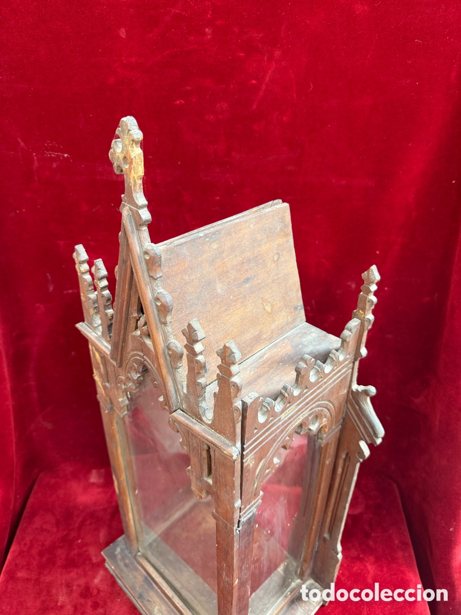 Antig&uuml;edades: Antigua capilla de madera estilo Gotico! - Foto 18
