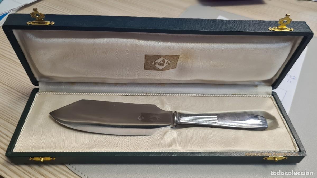 Antig&uuml;edades: ESTUCHE ORIGINAL CON PALA CUCHILLO DE TARTA CHRISTOFLE - MODELO CIRTA. ART DECO