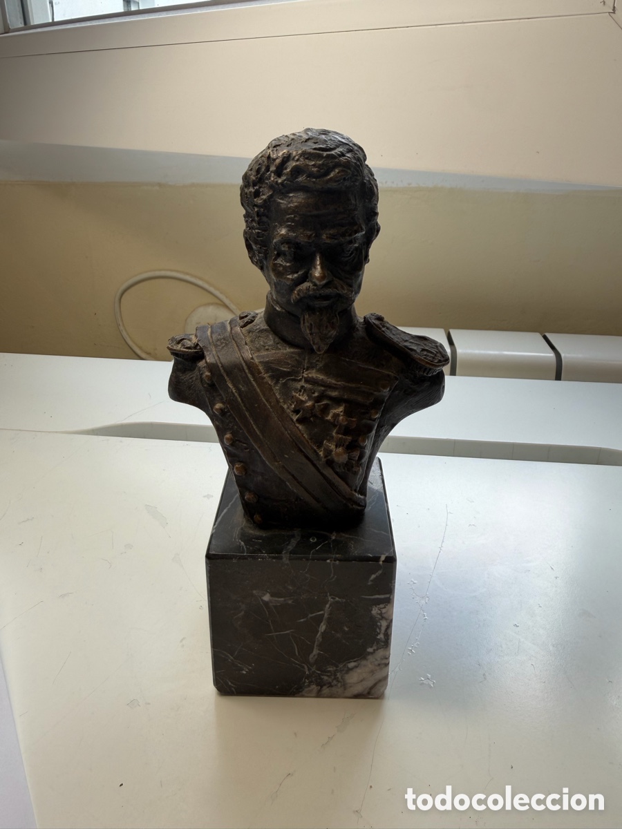 Antig&uuml;edades: Busto militar bronce antiguo peana m&aacute;rmol 75&euro;