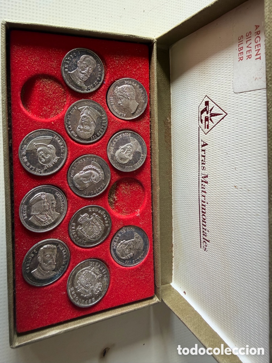 Antig&uuml;edades: Arras plata incompletas
