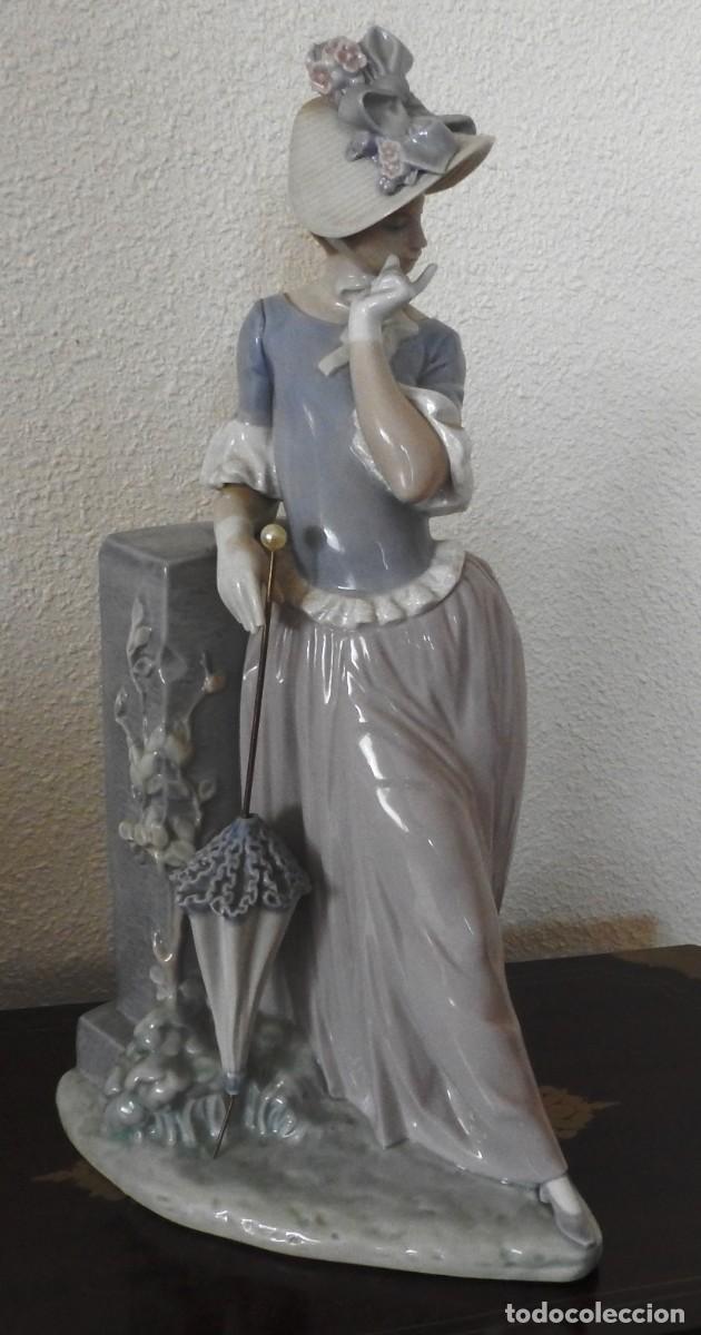 Antig&uuml;edades: Figura Lladr&oacute; &rdquo;Pose Est&eacute;tica&rdquo; 4850 Con Sombrilla - Escultor Fulgencio Garc&iacute;a - Perfecto Estado
