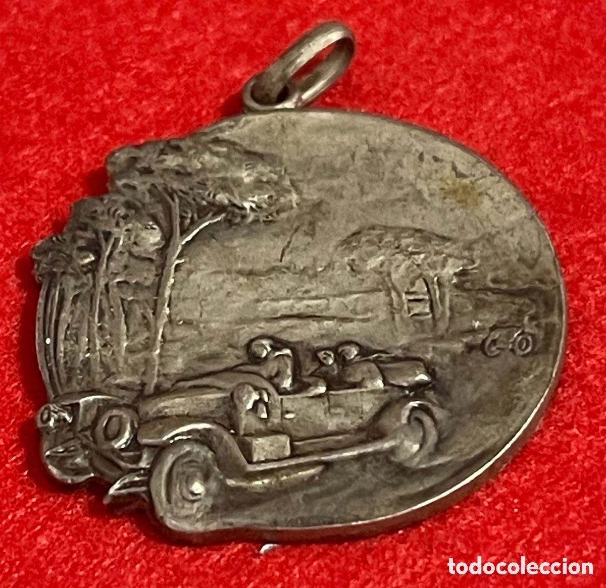 Antig&uuml;edades: Curiosa, medalla antigua, de la vuelta Catalu&ntilde;a en autom&oacute;vil, en Plata de ley. A&ntilde;o 1920.