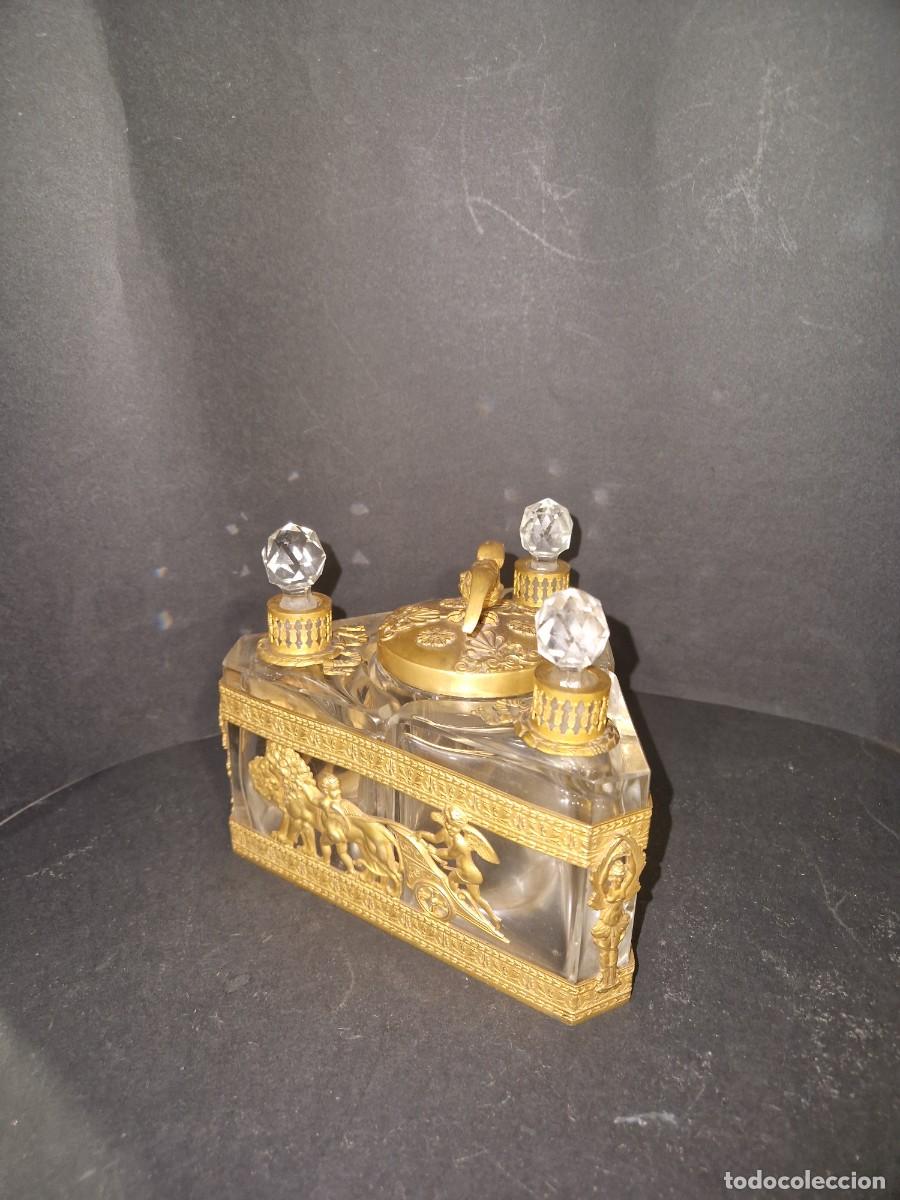 Antig&uuml;edades: Perfumero franc&eacute;s de bronce al ormol&uacute;, siglo XIX. - Foto 20