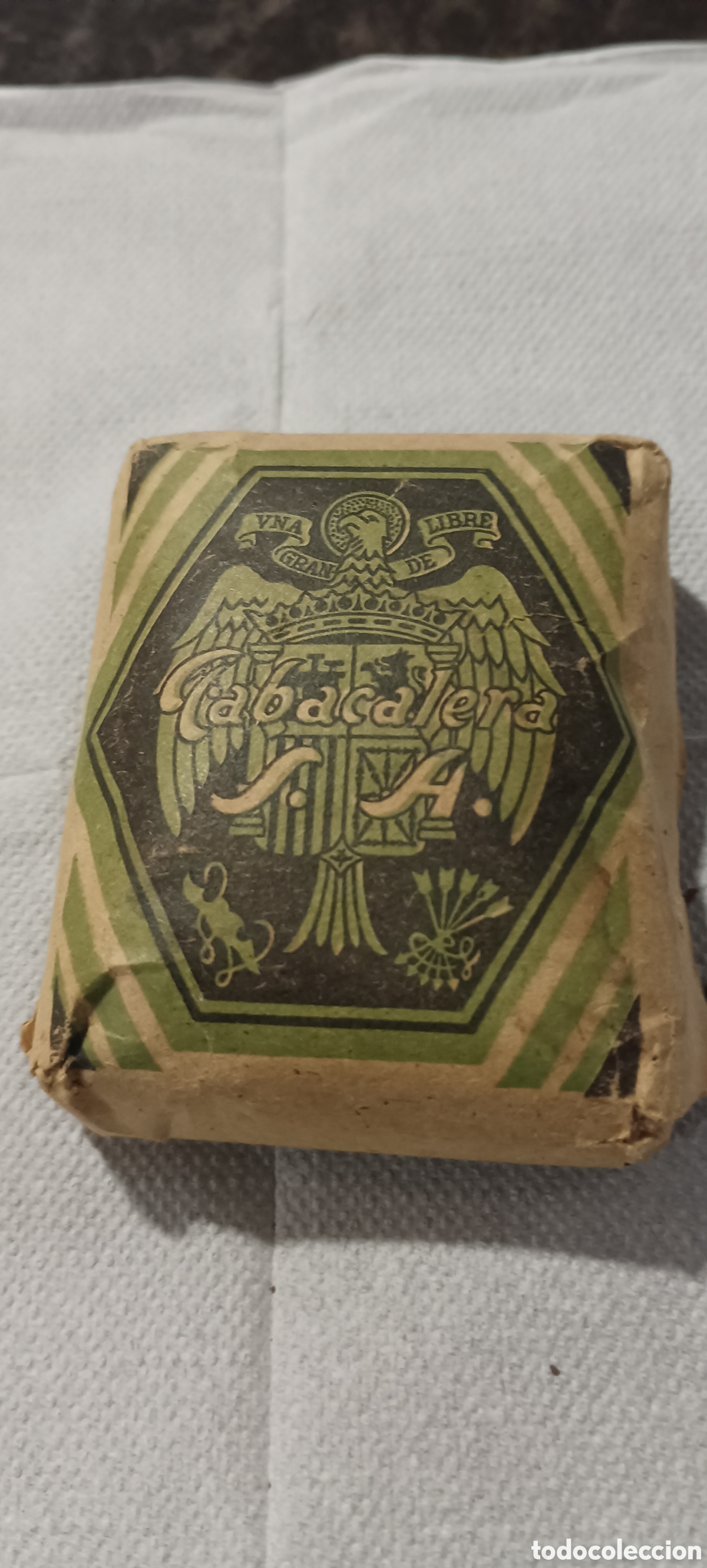 Antig&uuml;edades: Paquete tabaco a&ntilde;os 40