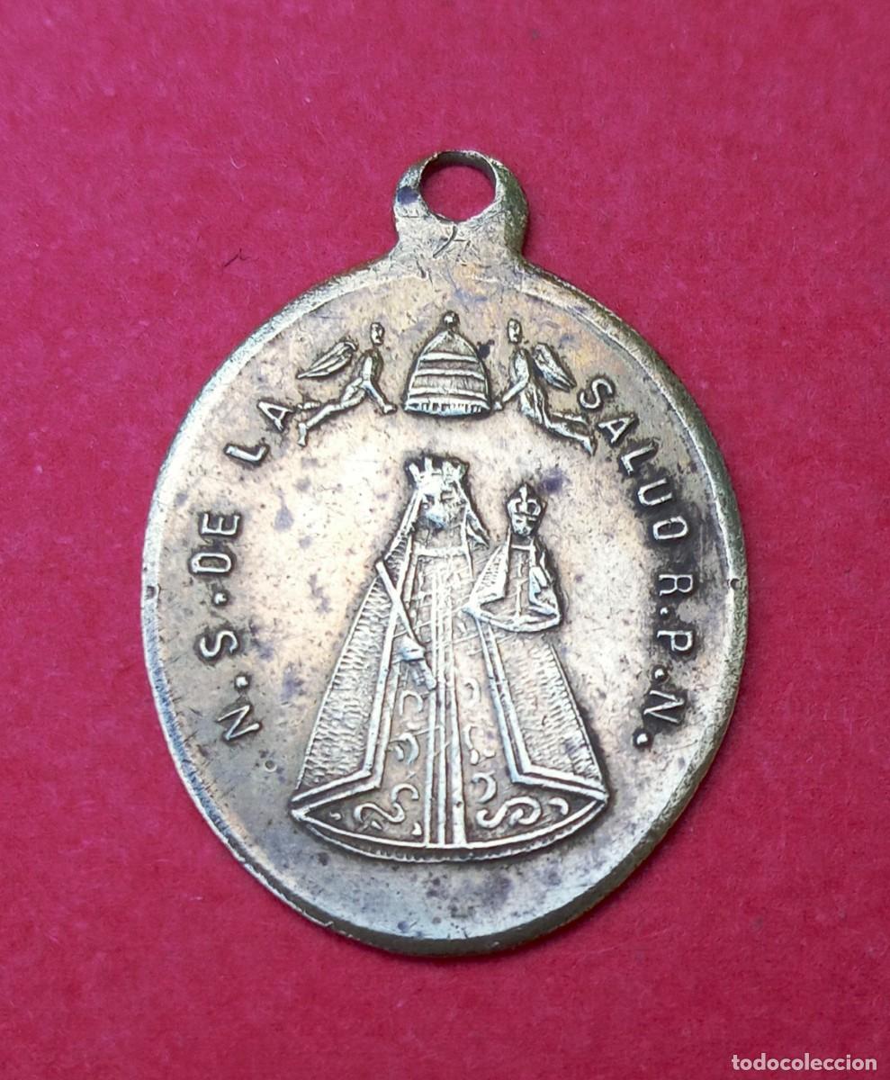 Antig&uuml;edades: Medalla Siglo XIX Virgen de la Salud Traiguera y Cristo Salvador. Valencia. Rara.