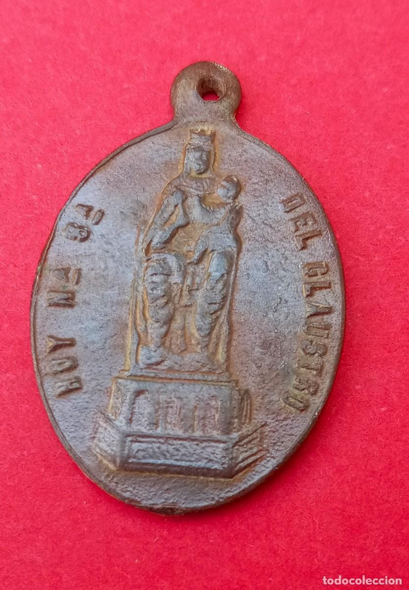 Antig&uuml;edades: Medalla Siglo XIX Virgen del Claustro. Solsona. Variante dif&iacute;cil.